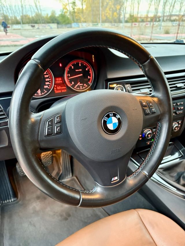 BMW 330d cabrio NACIONAL,MANUAL