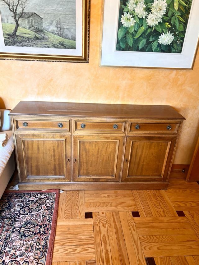 Aparador de madera 3 cuerpos