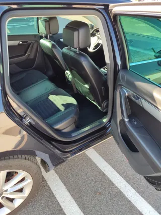 Volkswagen Passat 2011