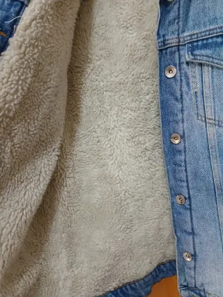 Giacca jeans imbottita Stradivarius