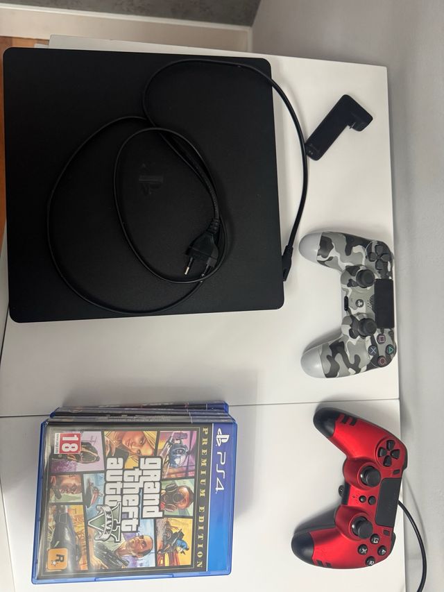 PS4 Slim 1TB + 2 Mandos + Juegos