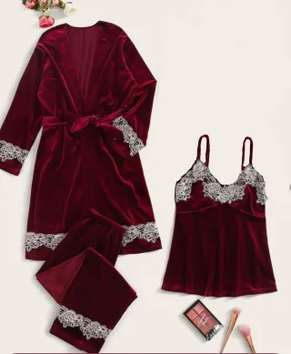 Pijama y Bata Terciopelo 3 Piezas
