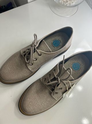 Zapatos Merkal Oxford Beige/Dorado