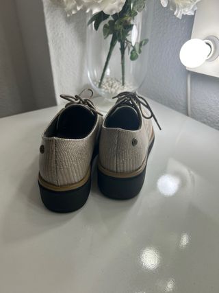 Zapatos Merkal Oxford Beige/Dorado