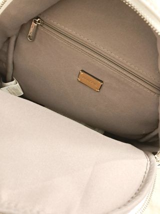 Mochila Parfois pequeña floral