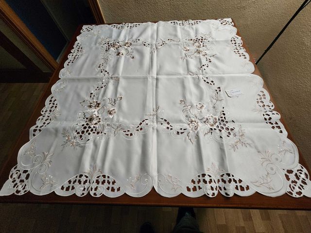 Mantel decorativo + 9 servilletas