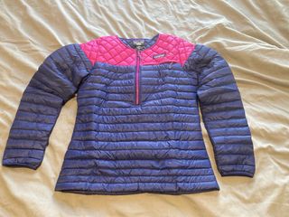 Plumas Patagonia Alplight Morado/Rosa