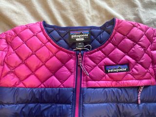 Plumas Patagonia Alplight Morado/Rosa