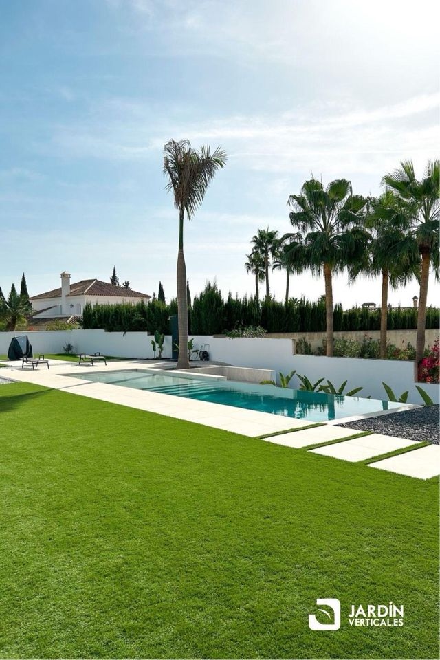 Césped artificial reciclado y nuevo