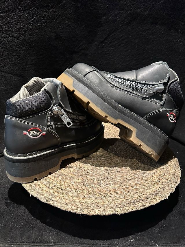 Botas T34 Piel Vintage Cremallera Negra