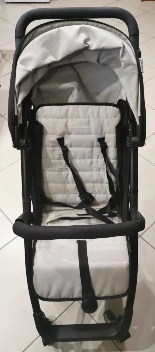 Passeggino Giordani Manhattan richiudibile