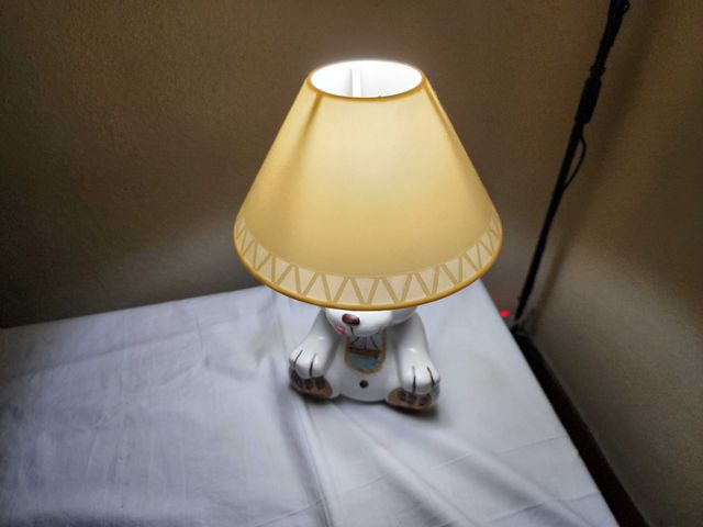 Lámpara infantil oso cerámica