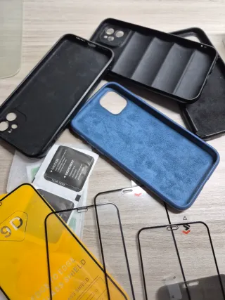 PERFETTO iPhone 11 Giallo