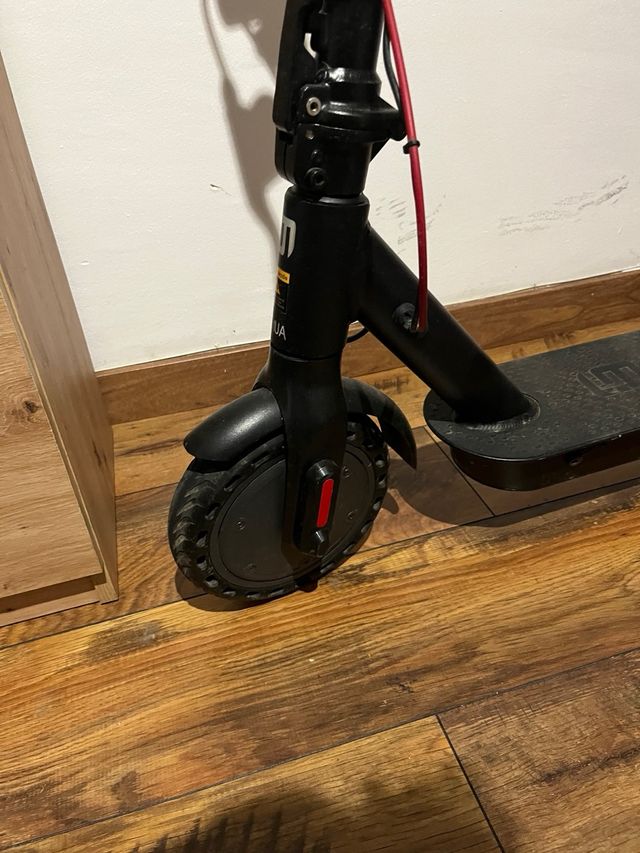 Patinete Eléctrico Negro