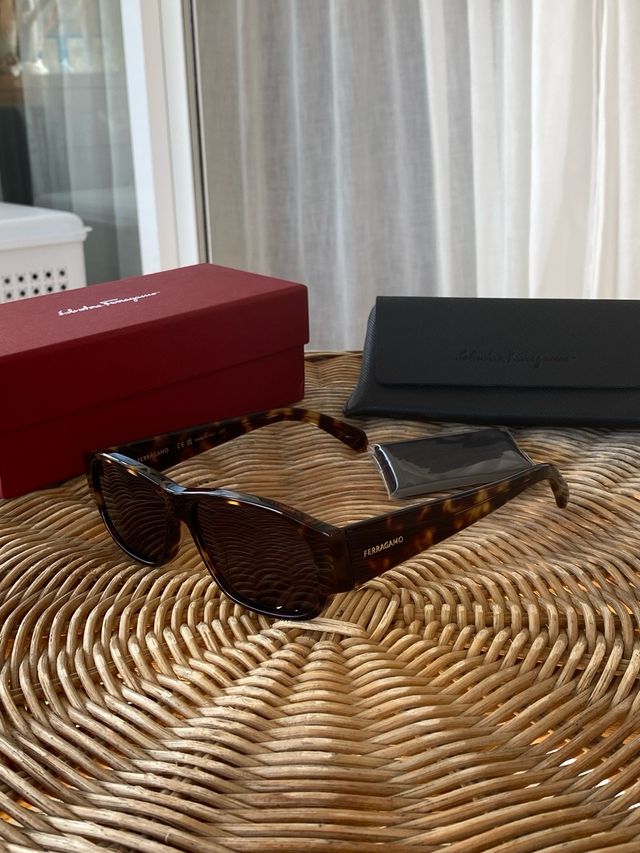 Gafas de sol Salvatore Ferragamo Tortoise