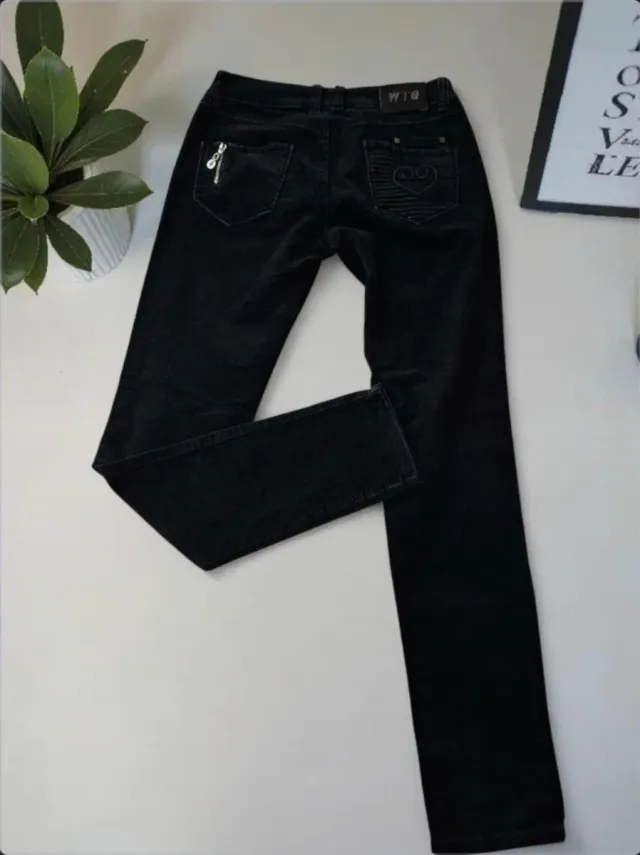 (Fare offerte) Pantaloni in velluto neri