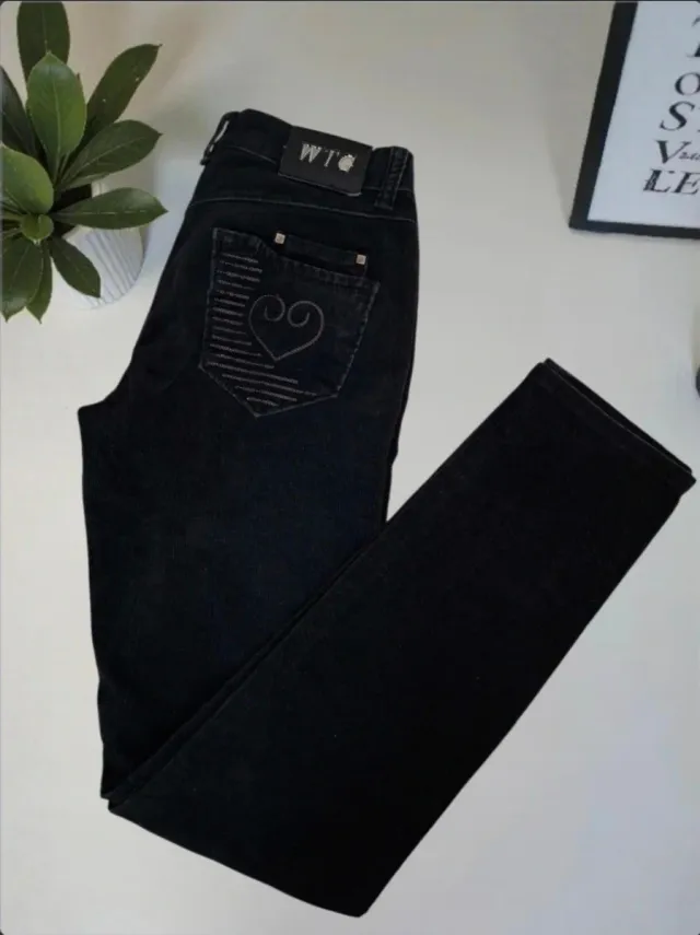 (Fare offerte) Pantaloni in velluto neri