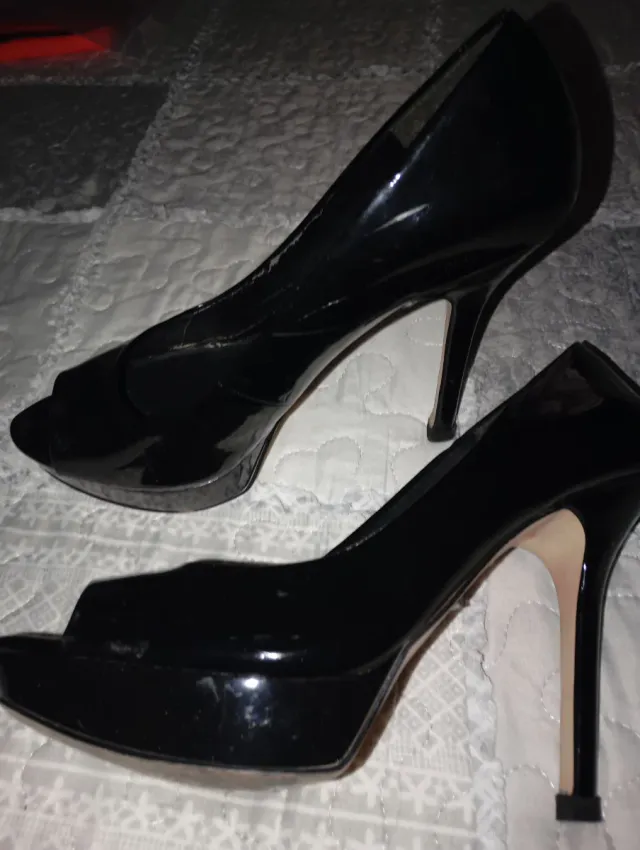 Zapatos de tacón negros