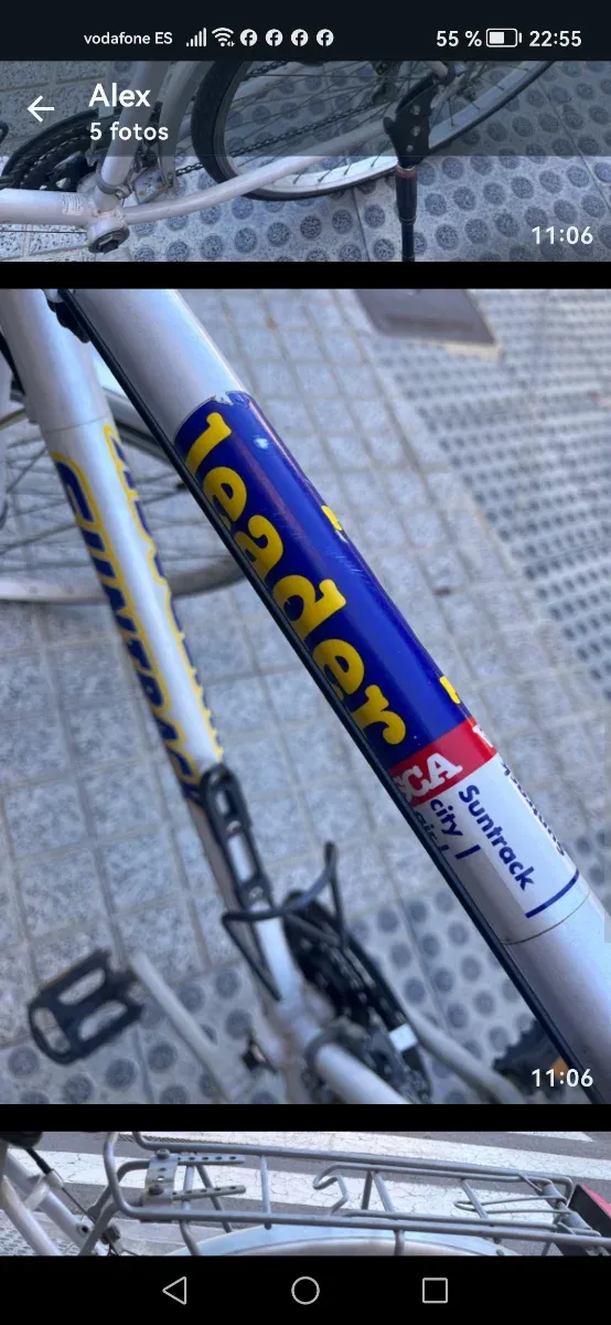 Bicicleta de paseo plateada