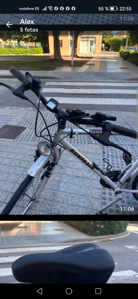 Bicicleta de paseo plateada