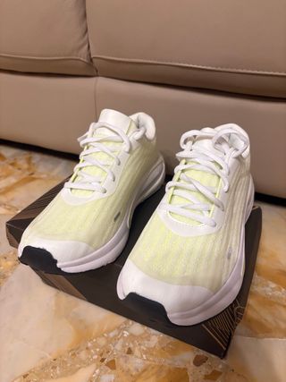 Scarpe uomo nuove bianche/gialle n.40