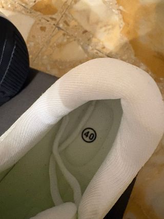 Scarpe uomo nuove bianche/gialle n.40