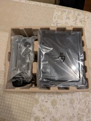 NETGEAR WNHD3004v2 Sky Wireless Home Theater