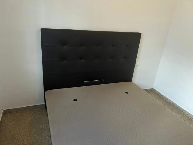 DIVANE/MATERASSI/RETI LETTO/BASI IMBOTTITE