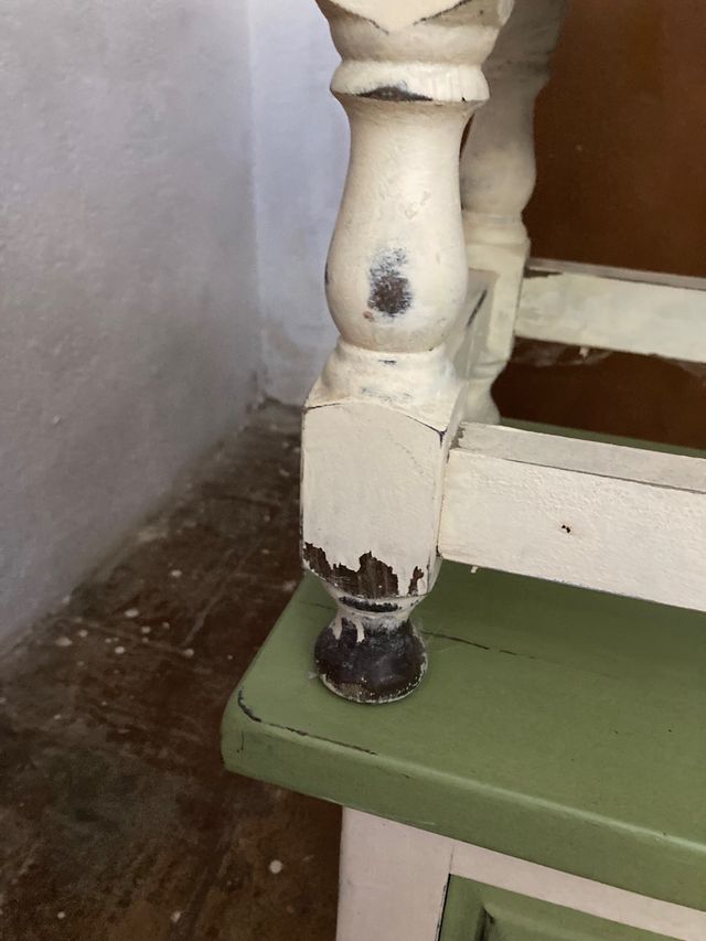 Mesitas de noche y cajonera