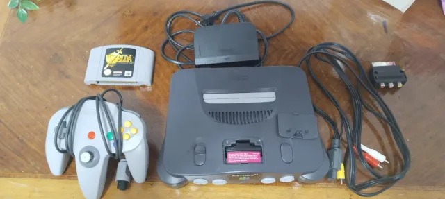 Nintendo 64 + Zelda Ocarina of Time