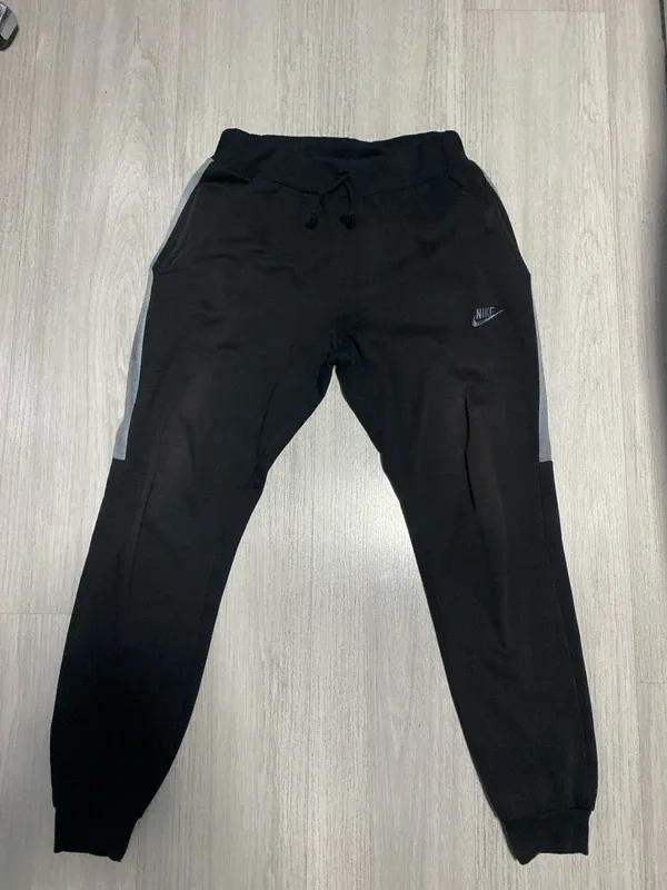 Pantalón Nike Negro Gris