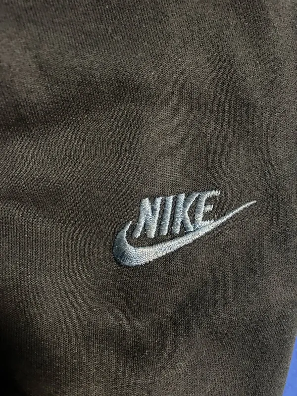 Pantalón Nike Negro Gris