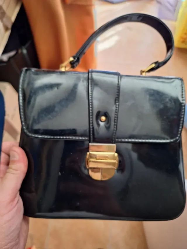 Bolso vintage Ibor años 60, de charol
