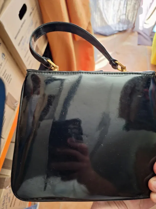 Bolso vintage Ibor años 60, de charol