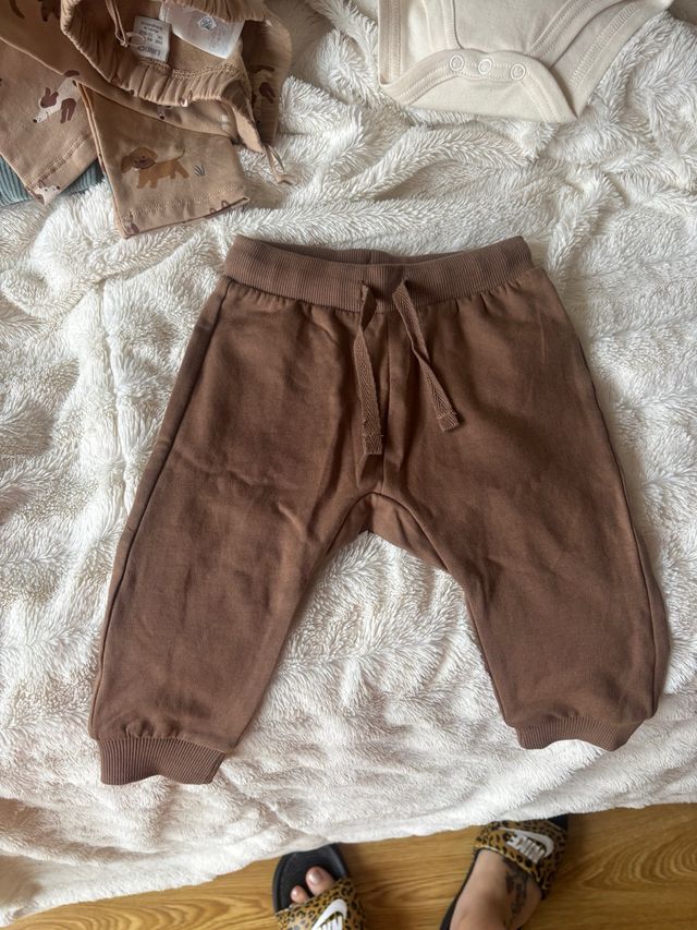 Pantalón bebé marrón osito