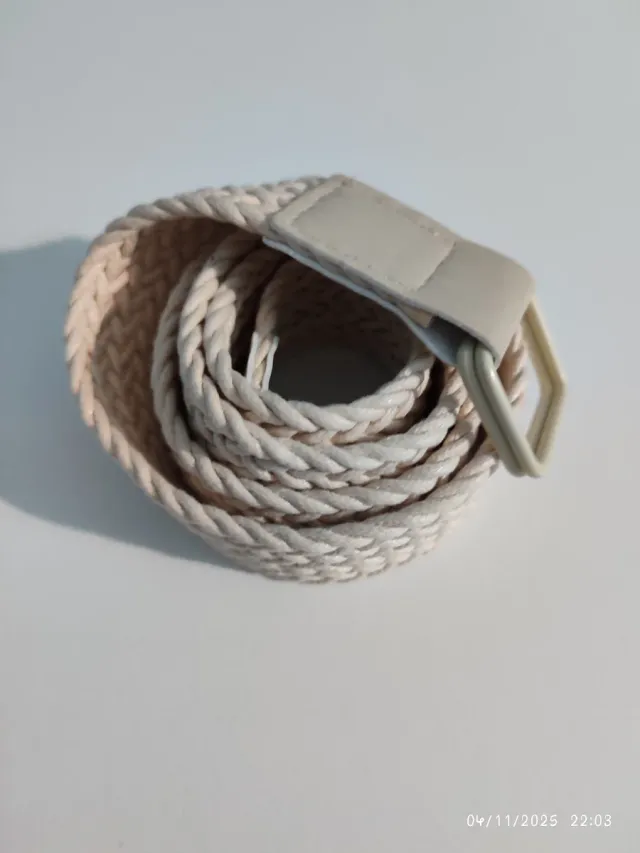 Cinturones mujer negro y beige