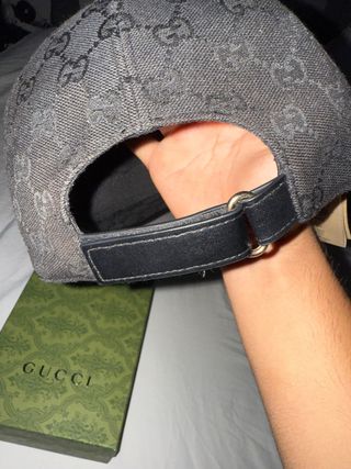 Gorro Gucci Negro con Raya Verde y Roja