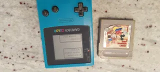 Consola Game Boy Color Azul + Mickey + Pokemon oro