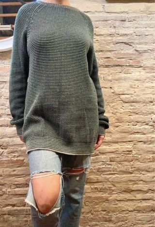 Jersey oversize Mango unisex gris y verde