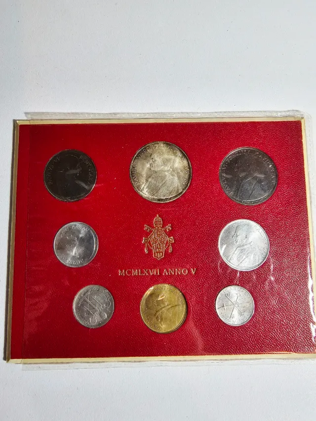 Lotto Divisionali e Commemorative Vaticano