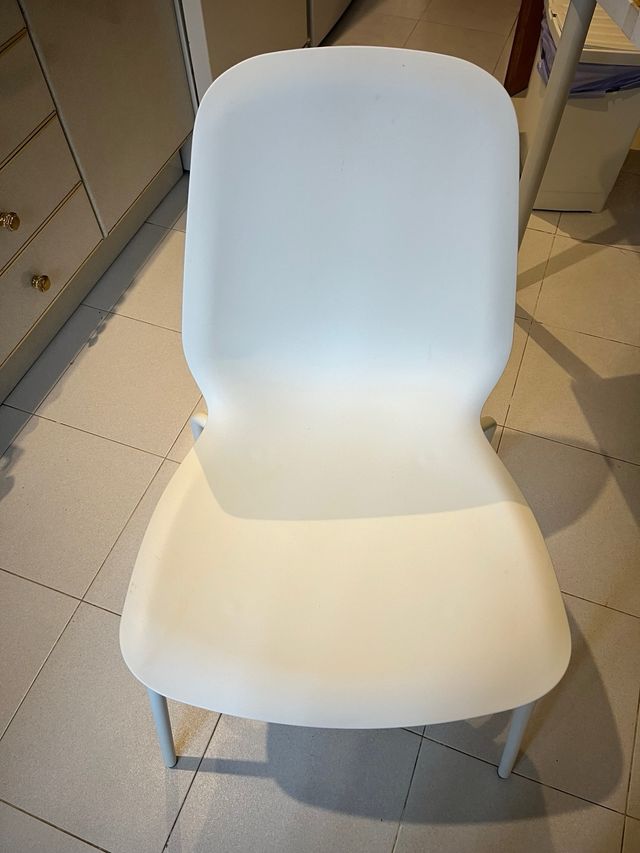 Cadeira Ikea branca Lidas modelo 2 unidades