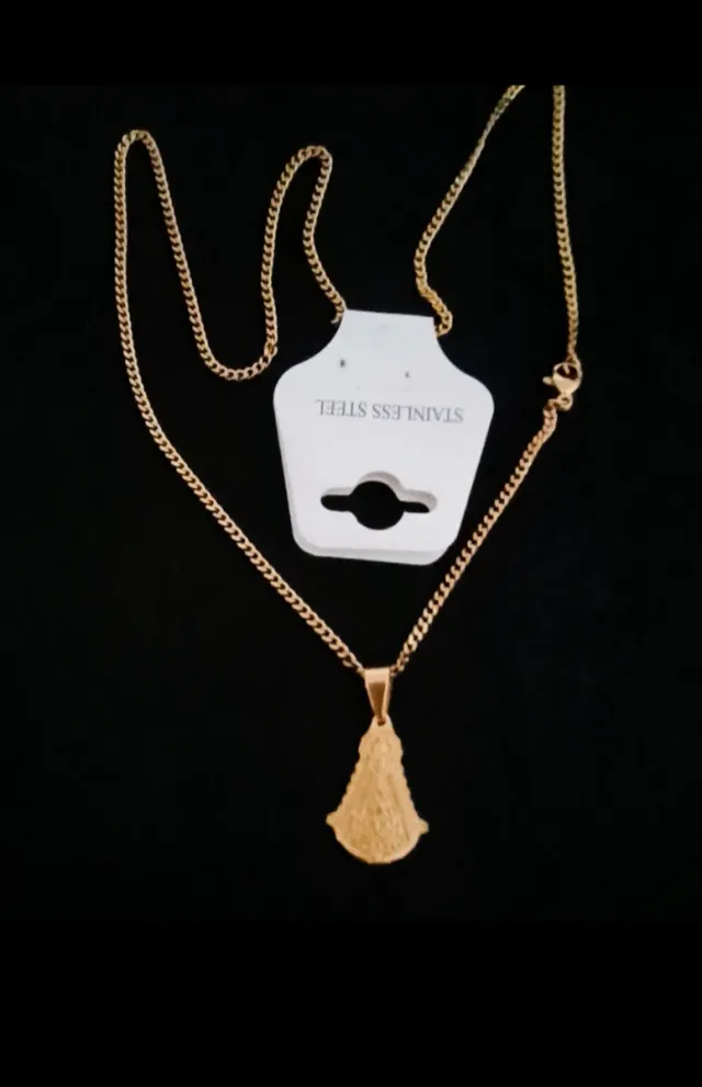 ALT 23mm ANCHO 16mm COLGANTE VIRGEN DEL ROCIO