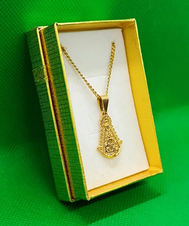 ALT 23mm ANCHO 16mm COLGANTE VIRGEN DEL ROCIO