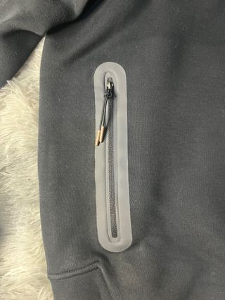 Chándal Synaworld x Nike Negro y Dorado Nuevo