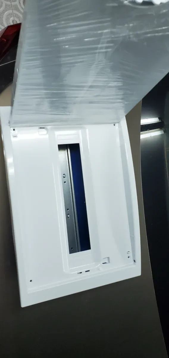 Caja Eléctrica Blanca Solera