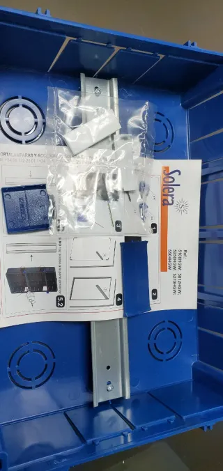 Caja Eléctrica Blanca Solera