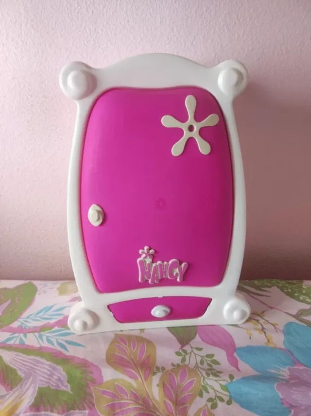 Armario Nancy Rosa y Blanco