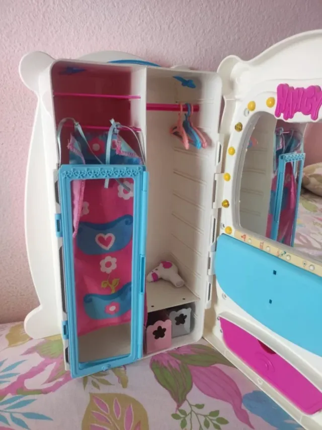 Armario Nancy Rosa y Blanco