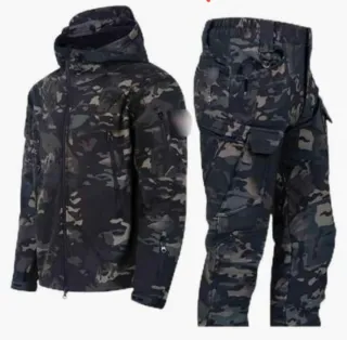 Conjunto Chaquetón y Pantalón Camuflaje Frío