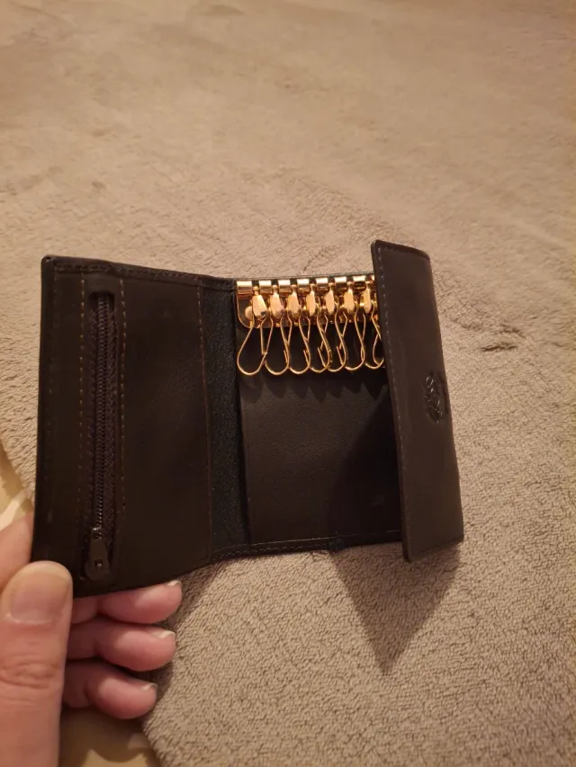 Llavero monedero piel marrón